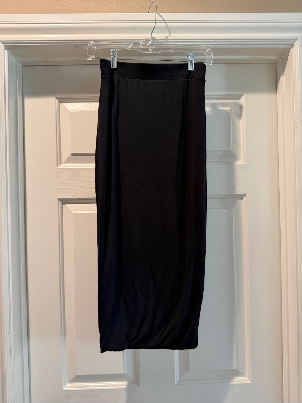 Black Midi Pencil Skirt